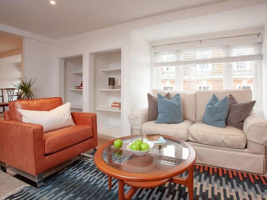 1 Perfectly Located Stylish, Comfortable Apartment Sidmouth Exterior foto